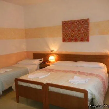 Hotel Everest