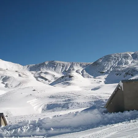 Hotel Everest