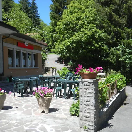 Hotel Everest